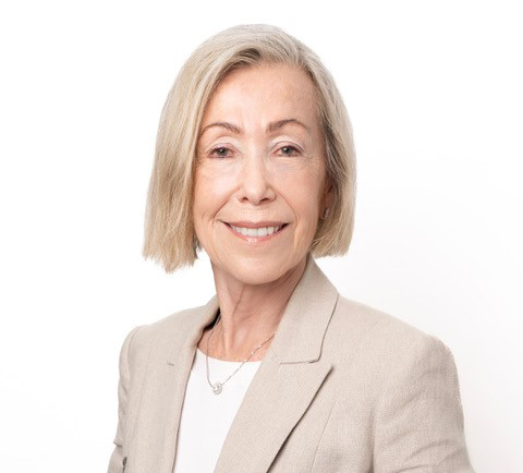 Debbie Fischer